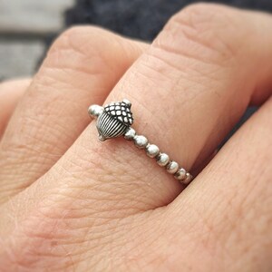 Sterling Silver Acorn Ring, Rustic Charm Jewelry, Nature Inspired Jewellery, Fall Vibes Jewelry, Ring for Nature Lovers, Woodland Jewelry