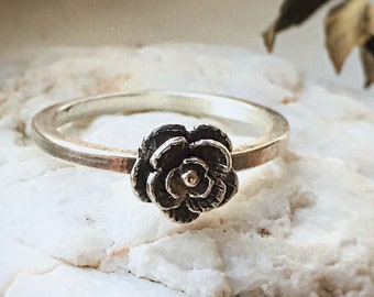 Silver Rose Ring, Sterling Stacking Ring, Rose bud ring, Botanical Accessory, Minimalist Ring, Bohemian Fashion, Bohochic Ring, Hippie Gift