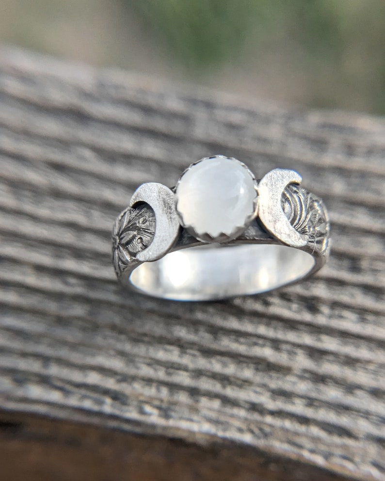 Moon phase Ring, Triple Goddess Ring, Goddess Jewelry, Wicca Ring, Wicca Jewelry, Lunar Phases, Crescent Moon Ring, Full Moon, Boho Ring image 1