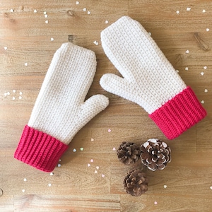 Mittens Womens Crochet Pattern ~ Crochet Mittens ~ Gloves Sewing Pattern ~ Fleece Lined ~ Christmas Gift For Her ~ Luxury Lined Mittens