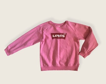 pink levis sweatshirt