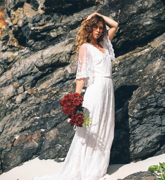 50% Deposit Divine Butterfly Flare Sleeve Bridal Dress, Boho Wedding Dress  Lace Sleeves, Bohemian Beach Wedding Dress With Lace Tier Hem - Etsy