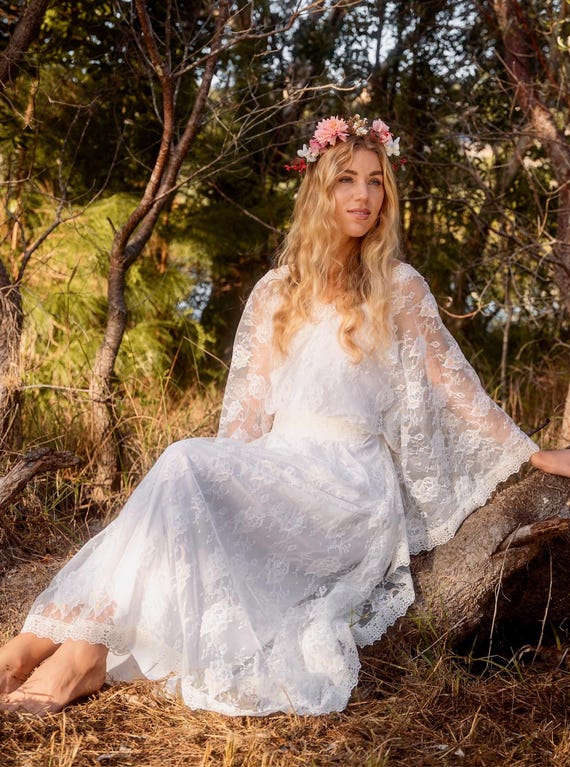 gypsy bride wedding dresses Lauren Elaine Gypsy Boho Crochet Fringe Bridal Choker Concealed Hook and Eye Clasps main image 0