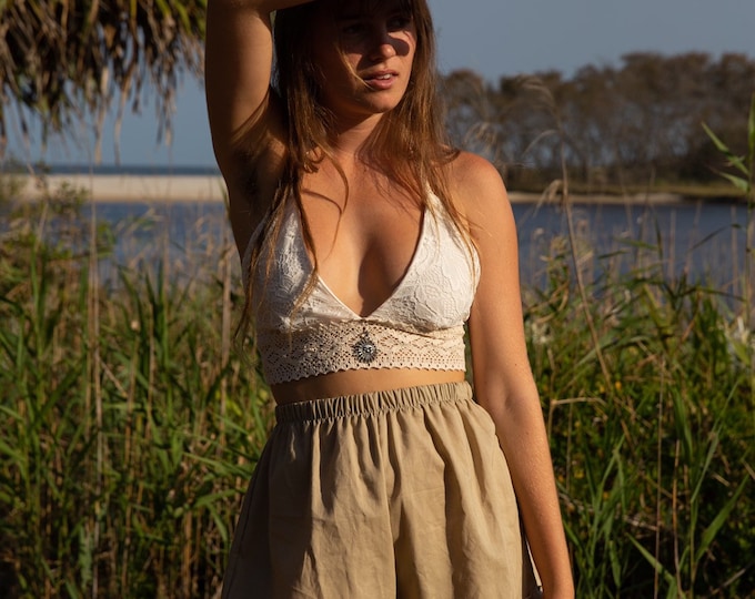 Linen lover Highwaist Shorts, Bohemian Gypsy festival shorts