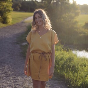 Abito in lino a tubino, abito-t-shirt.