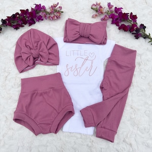 Little Sister Onesie®, Little Sister Coming Home Outfit, Little Sister, Little Sister Outfit, Newborn Girl Coming Home Outfit, Baby Sister