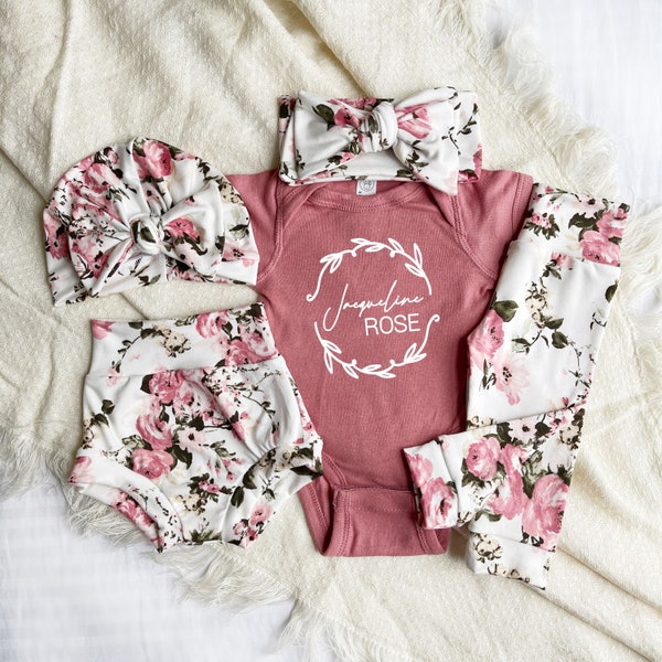 Newborn Girl Coming Home Outfit, Personalized Baby Girl Outfit, Name Bodysuit, Custom Name Baby Outfit, Baby Girl Gift Personalized