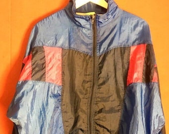 80er Jahre Windbreaker Outfit multicolor colorblock blau glänzende Nylon ShellSuit Jacke Gr. m