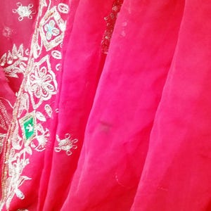 BOHO INTERIORS Vintage Indian Textile Emroidered Sequinned Shiffong saree Red Curtain Boho Hippie Bohoemian Living
