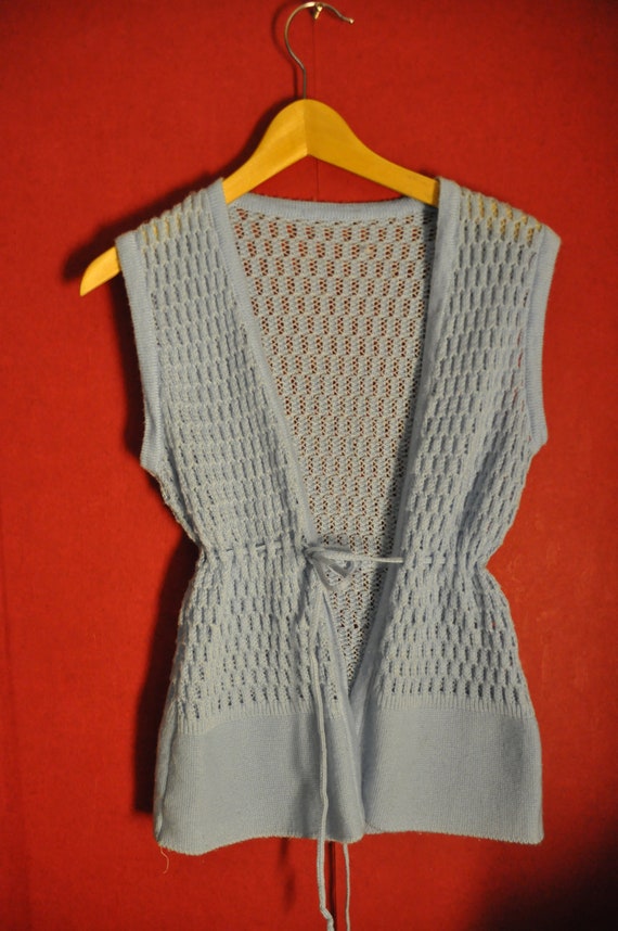 70s Knitted vest Pointelle Textured Lightweight L… - image 1