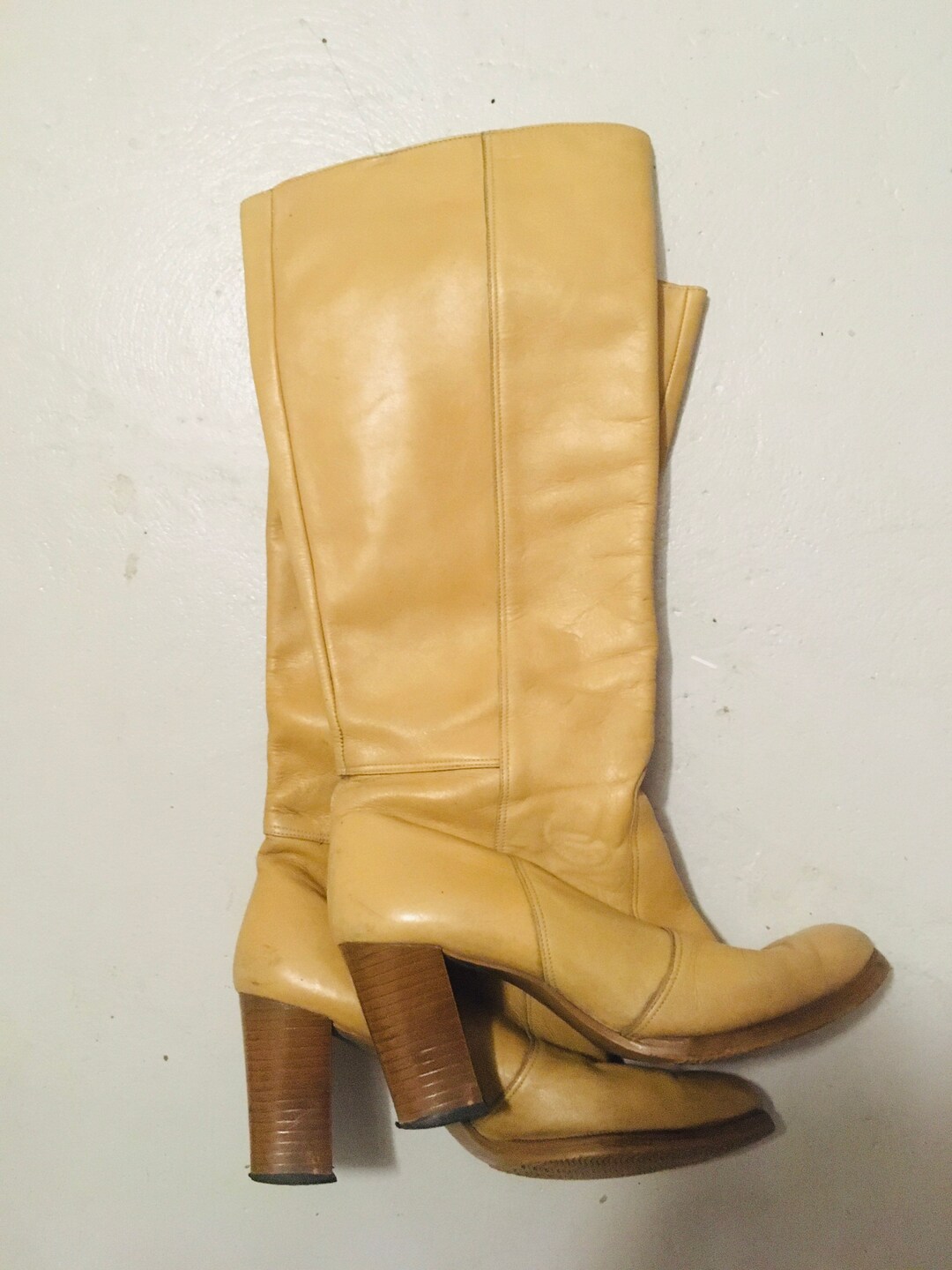 Gal meets glam frye boots best sale