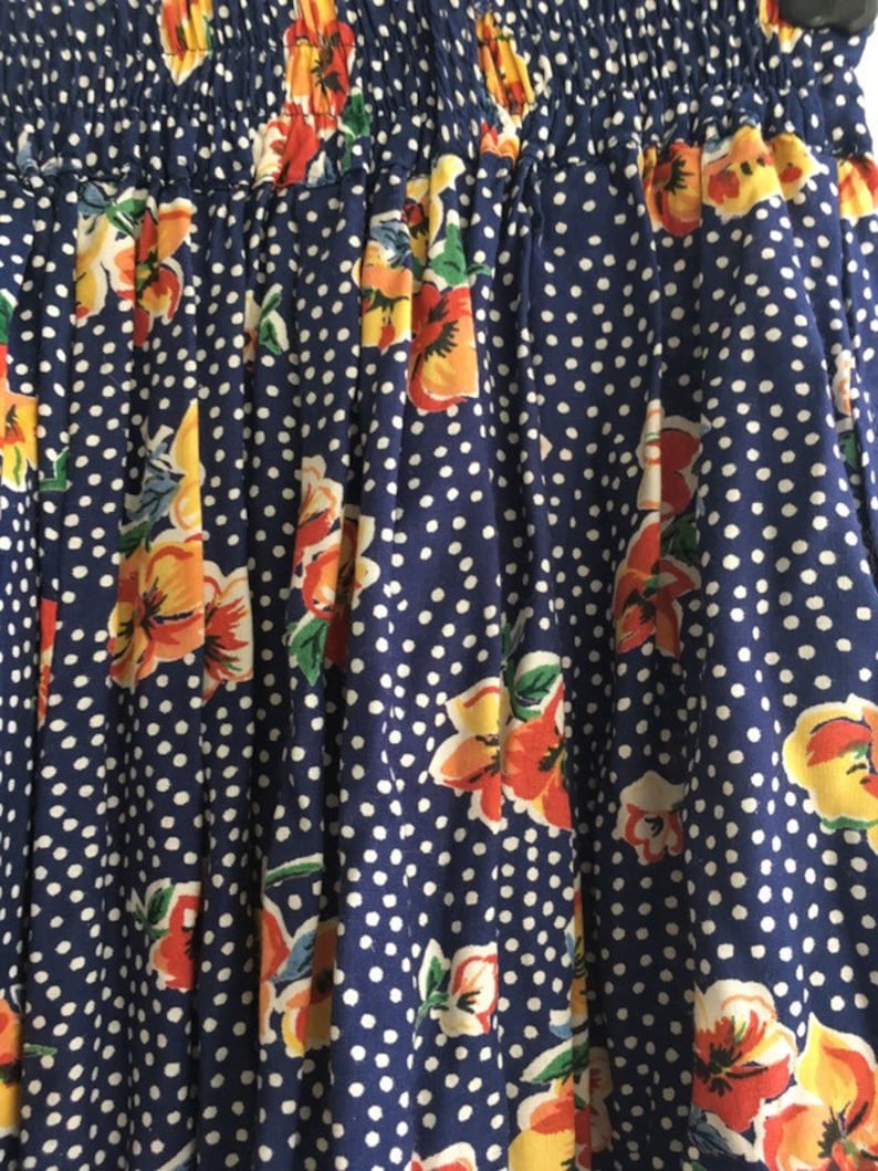 Vintage 80s skirt blue floral ankle length buttoning size m