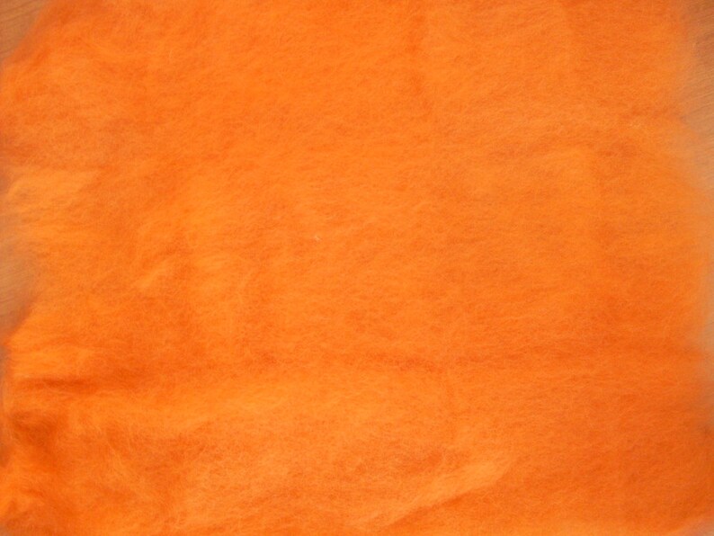 Carded Wool Batt wool for Felting 100/% wool colour Carrot for spinning and needle felting 1.77 oz 50gr