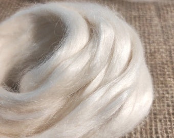 20 gr- 0,70 oz, Bamboo roving fiber, Tops (combed sliver), natural white