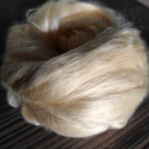 20 gr- 0,70 oz, Soy roving fiber, Tops (combed sliver), natur colour