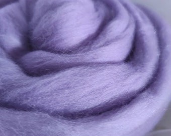 50gr- 1.78 oz, Lilla, lana merino Roving/Top 22 Micron