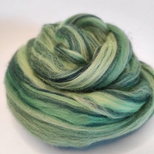 18,5 Micron 50gr - 1.8 oz  Super Fine Wool merino tops, Color: Brazil