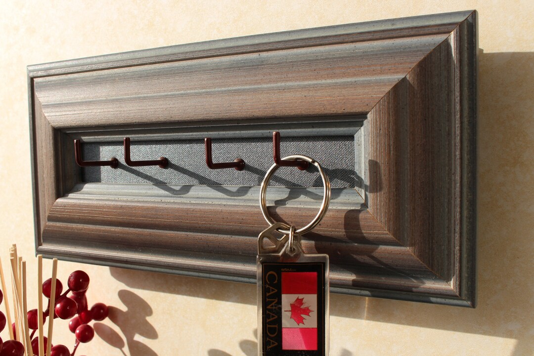 Country Pastel Keyholder, Dark Red Key Hooks, Wooden Key Hook, Pastel ...