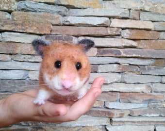 Custom realistic Gold hamster Needle felt hamster Soft animal sculpture Pet lover gift Wool animal figurine Wool toy Custom pet sculpture