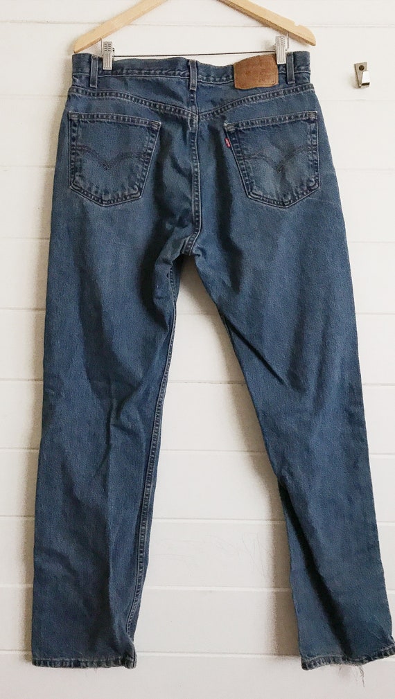 levi classic fit straight leg jeans