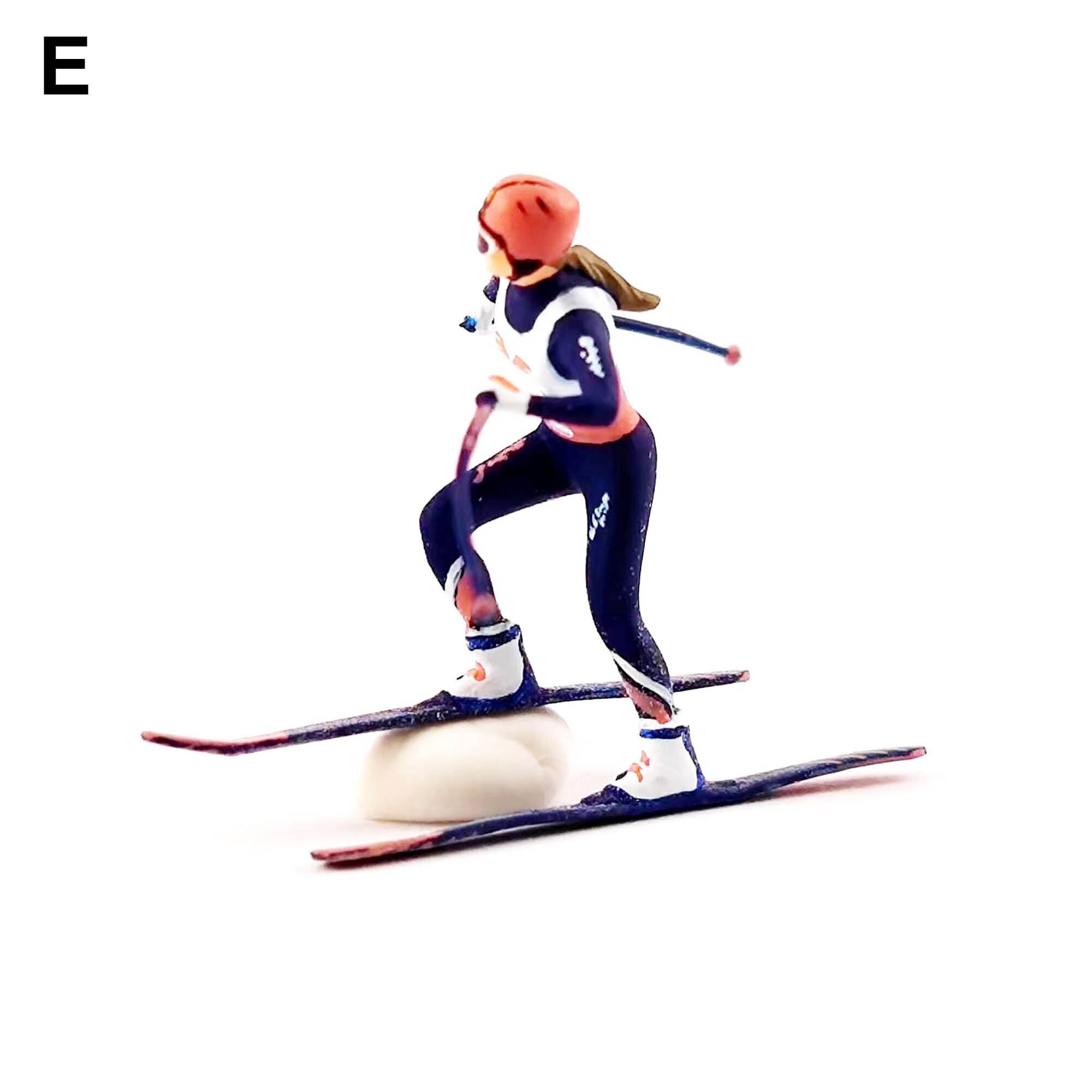 1/64 and 1/87 Mini Ski Sports Scene Detail Hand Painting Figurine