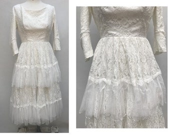 Belle robe de mariée des années 1960 bridal jupe tutu jupe manches longues ROBE 60s robe de mariée robe de mariée taille eu 38- uk 10- nous 6