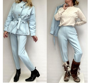 RARE mujeres 1960s DIOR azul pálido CHAQUETA y pantalones Trajes 1960s Dior traje de montar