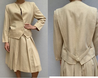 Ted LAPIDUS 80s vintage beige skirt and blazer suit / 80s wool suits / pleated high waist skirt / Blazer/ 80s skirt set / size eu38-uk10-us6