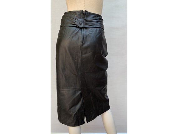 vintage 80s black leather skirt // 80s skirt // h… - image 3