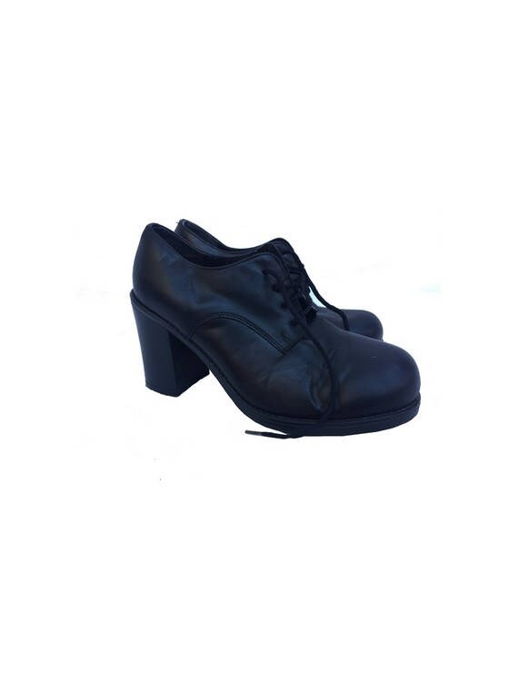 vintage 90s chunky heel SHOES // black leather Ank