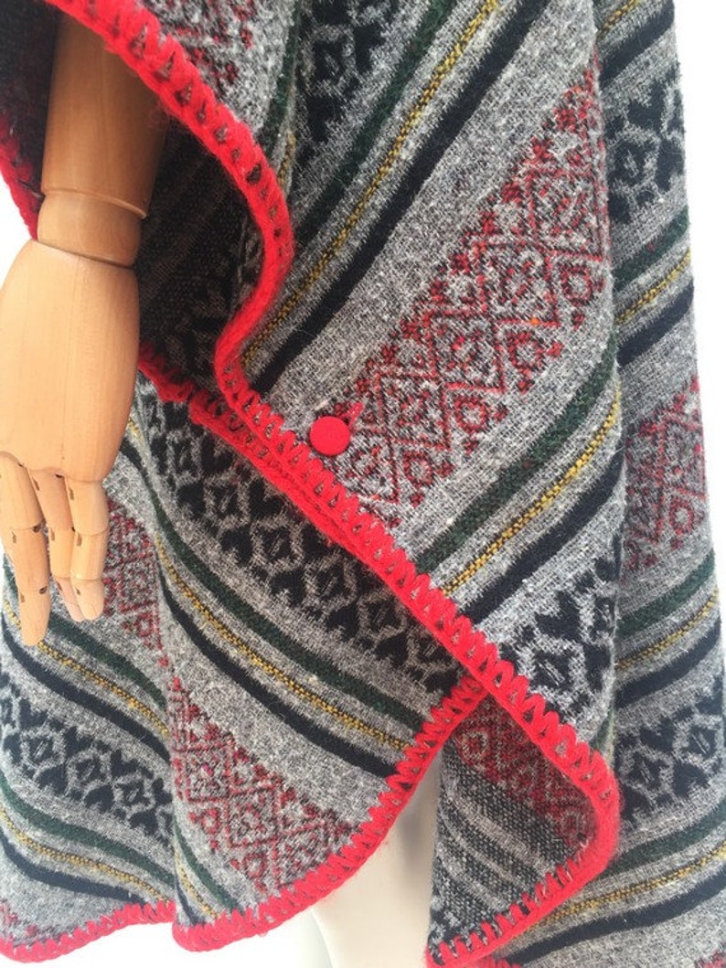 1980s Large wool Southwestern CAPE coat 1980s Large wool PONCHO one size