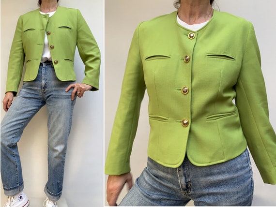 Green blazer store gold buttons