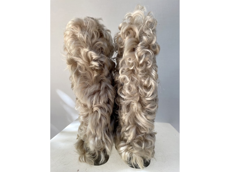vintage 60s pair of curly Fur Boots size fr 37 image 4