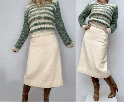 AUTHENTIC 70s CHANEL wool Tweed Beige SKIRT vintag