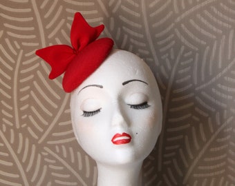 Mini Red Hat, Mini Red Veil Hat,Bow Fascinator Hat,Red Fascinator Hat,Red Headdress,Red Headpiece,Red Cocktail Hat