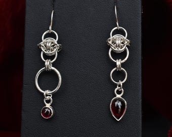 chainmaille earrings with mismatched garnets