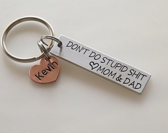 Gepersonaliseerde roestvrijstalen sleutelhanger met koperen hart, op maat gegraveerd label