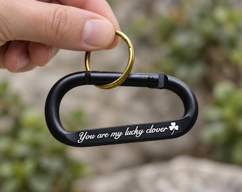Engraved Black Carabiner: Personalized Keychain
