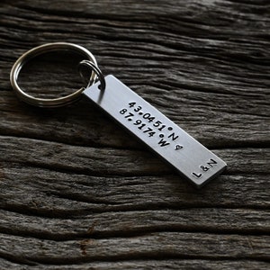 Engraved Coordinates Keychain, Anniversary Gift I love you, Initials Keychain with Custom Message,  Personalized silver Gif