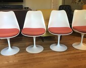 Mid Century Modern Eero Saarinen Tulip Chairs for Knoll (set of 4) new cushions
