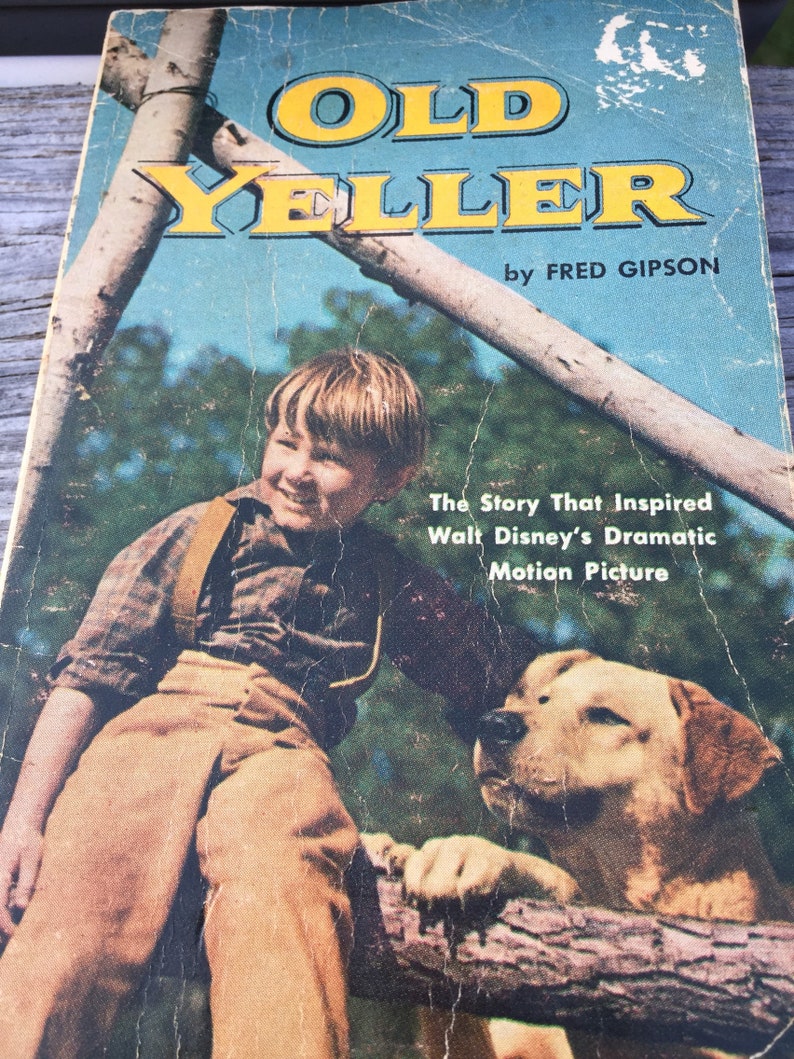 Old Yeller Paperback Book by Fred Gipson Etsy