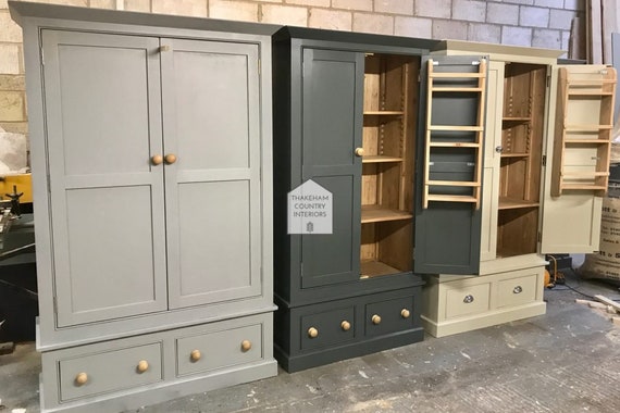 Shaker larder cupboard outlet