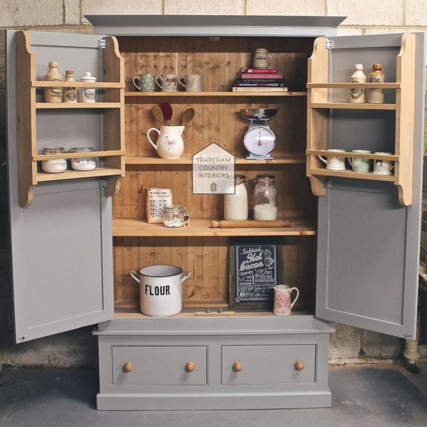 Bespoke Shaker Style Traditional Farmhouse Kitchen Larder