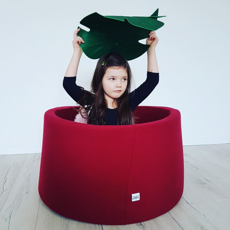 massive sale sale out indoor ball pit -80x40cm-160 balls last opportunity to buy