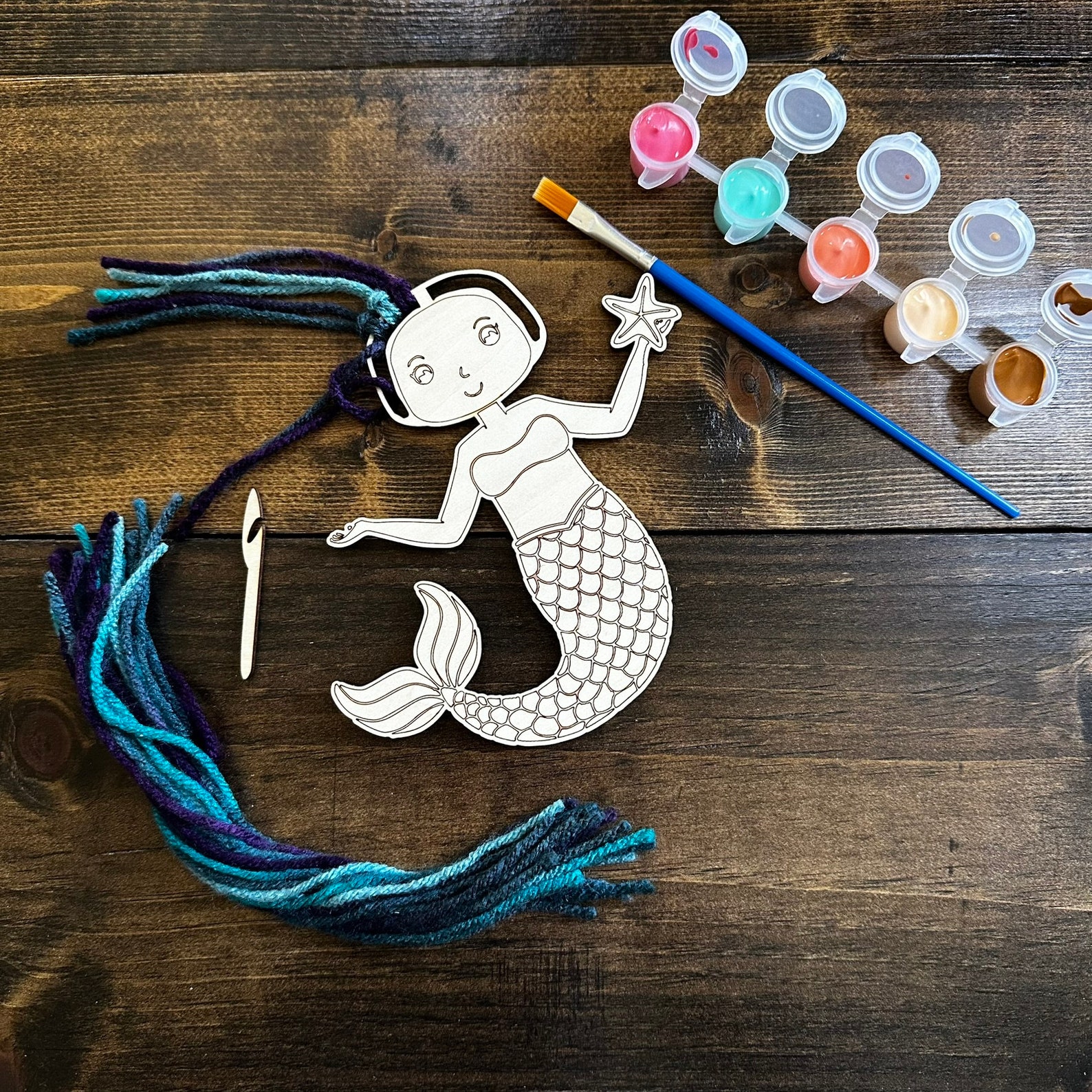 Montessori Craft Kit for Kids: DIY Sewing Yarn Threading and Painting ...