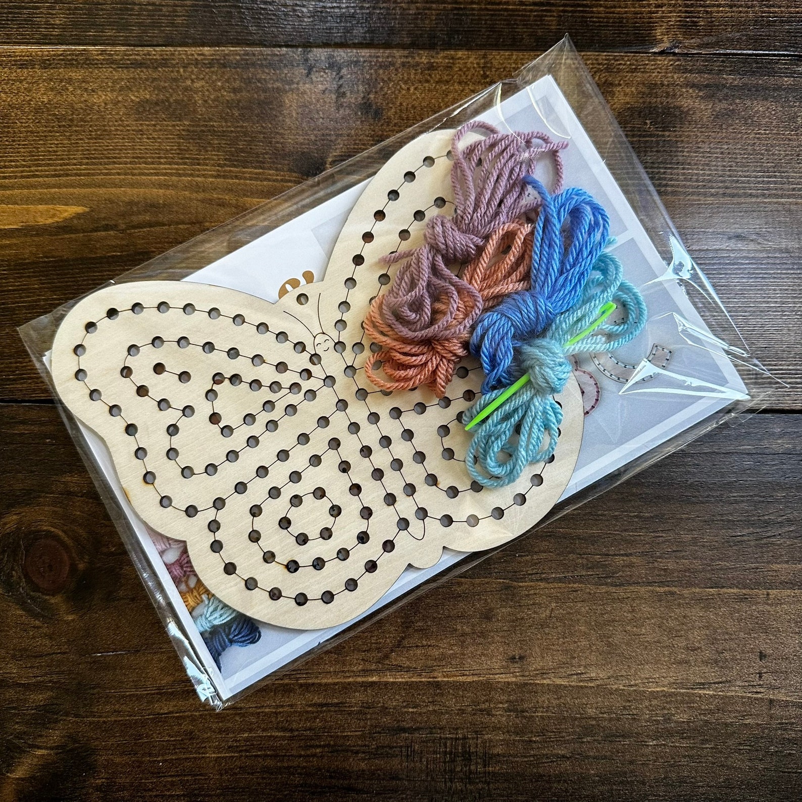 Montessori Craft Kit for Kids: DIY Sewing Yarn Threading Project - Etsy