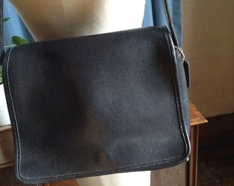 sac à bandoulière vintage Coach noir Leather Aero