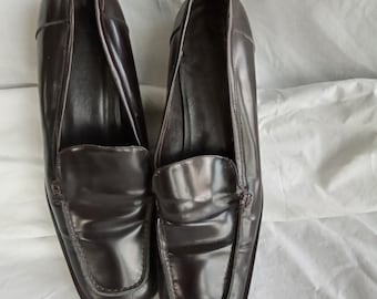 Vintage 90's chocolate COACH loafers