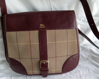 Vintage Burberry burgundy leather crossbody bag
