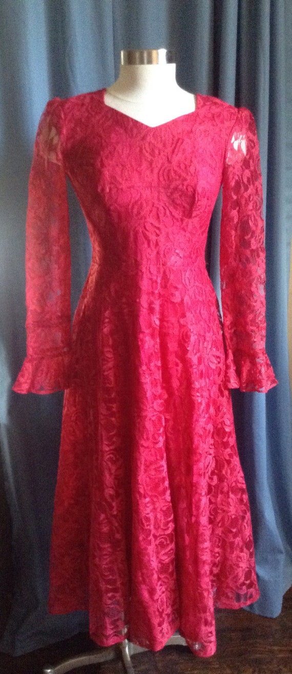 90's cranberry lace dress - image 2